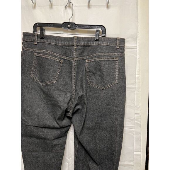 ARA) Van Heusen Jeans Women's Size 18s 18 Short Black Straight Leg Great Shape - Picture 5 of 9
